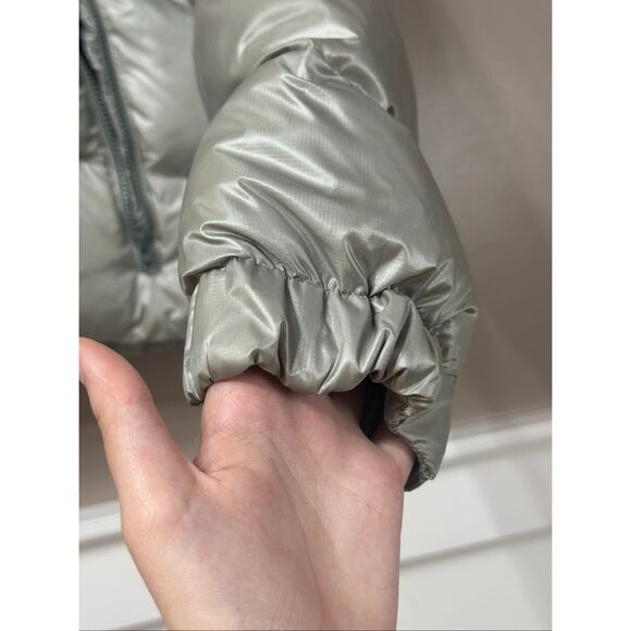 NWOT INDYEVA Silver Short Quilted Duck Down Hood Winter Ski Snow Puffer Jacket - Picture 3 of 15